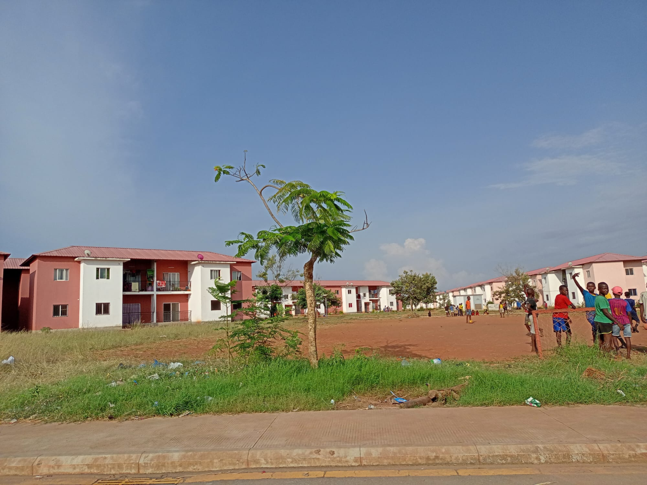 Social housing complex in Luanda metropolitan area..png
