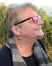 Kirsten Adamzik Bévand.png