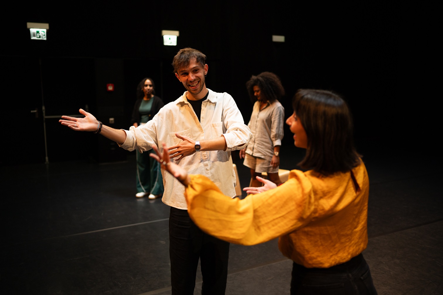 Image_Theatre Forum_Spectactor_crop.jpg