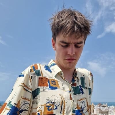 WhatsApp Image 2025-04-28 at 14.49.57.jpeg