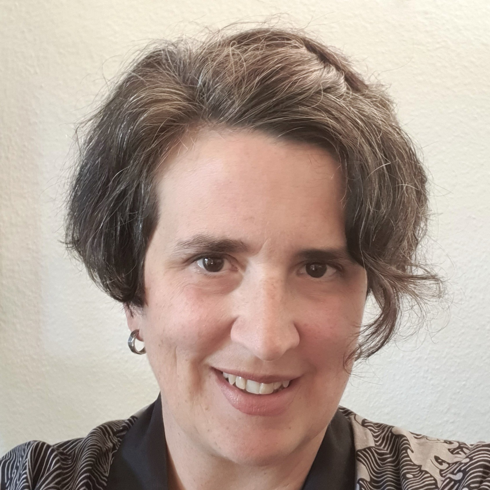 Nadine Allal carré.jpg