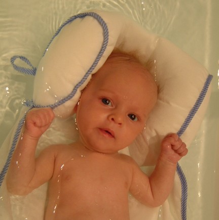 Dscf0700crop50.jpg (33029 bytes)